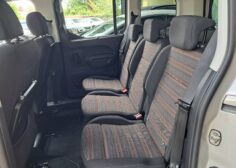 Opel Combo Life Elegance 1.5 D 130 CV Bvm6 - photo 9