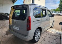 Opel Combo Life Elegance 1.5 D 130 CV Bvm6 - photo 4